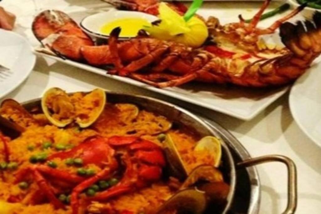 东奥兰治 Hollywood酒店 外观 照片
